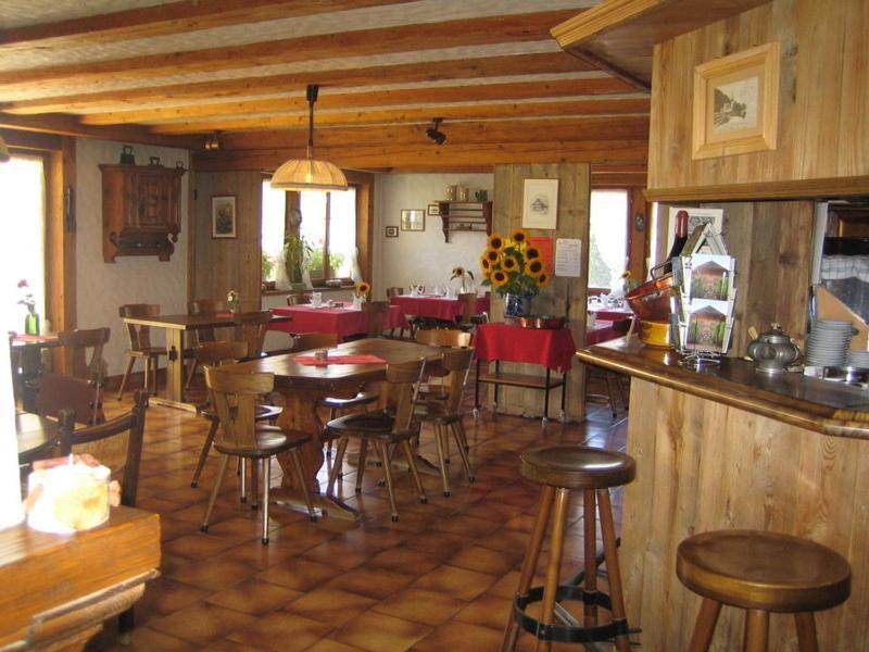 Hotel Elite B&B Rossiniere Exterior photo